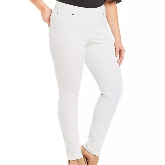 Nygard White Denim LUXE Denim 4way Stretch Jeans 3X 24/26W White Jeans NEW - Picture 1 of 15